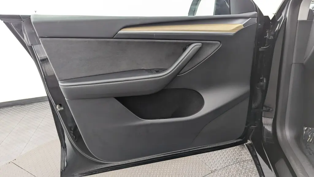 Florida Fine Cars - Used TESLA MODEL Y 2023 MIAMI LONG RANGE