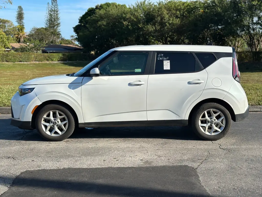 Florida Fine Cars - Used KIA SOUL 2023 MARGATE LX