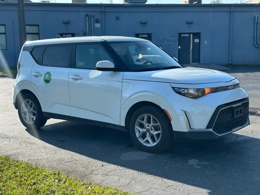 Florida Fine Cars - Used KIA SOUL 2023 MARGATE LX