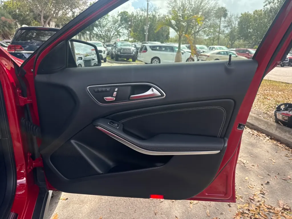 Florida Fine Cars - Used MERCEDES-BENZ GLA 2018 WEST PALM GLA 250