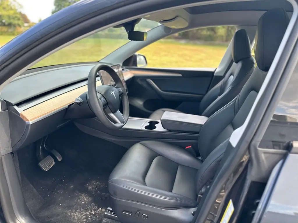 Florida Fine Cars - Used TESLA MODEL Y 2025 MARGATE LONG RANGE