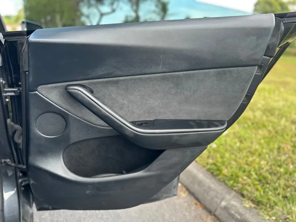 Florida Fine Cars - Used TESLA MODEL Y 2025 MARGATE LONG RANGE