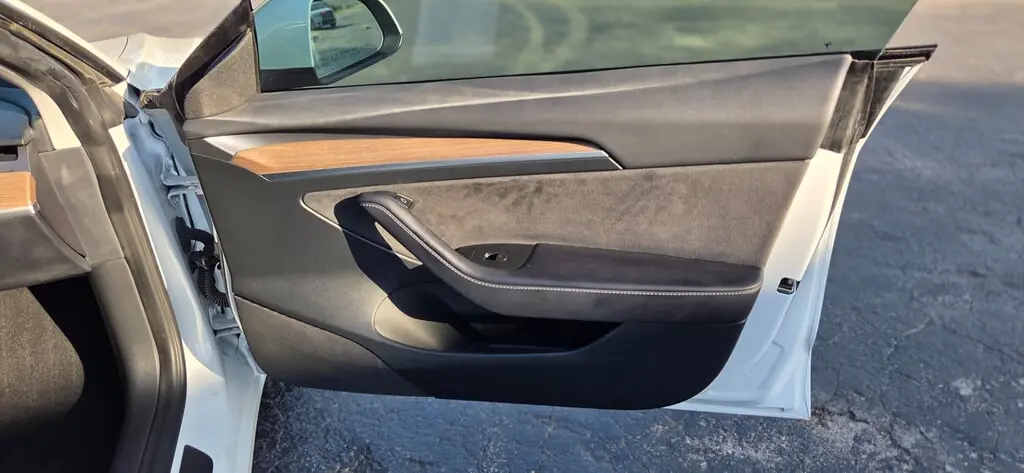 Florida Fine Cars - Used TESLA MODEL 3 2023 MIAMI 