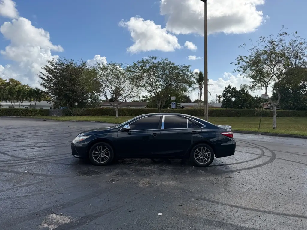 Florida Fine Cars - Used TOYOTA CAMRY 2016 MARGATE XLE