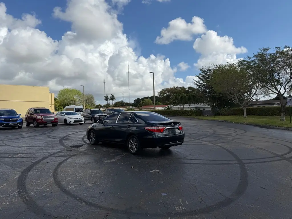 Florida Fine Cars - Used TOYOTA CAMRY 2016 MARGATE XLE