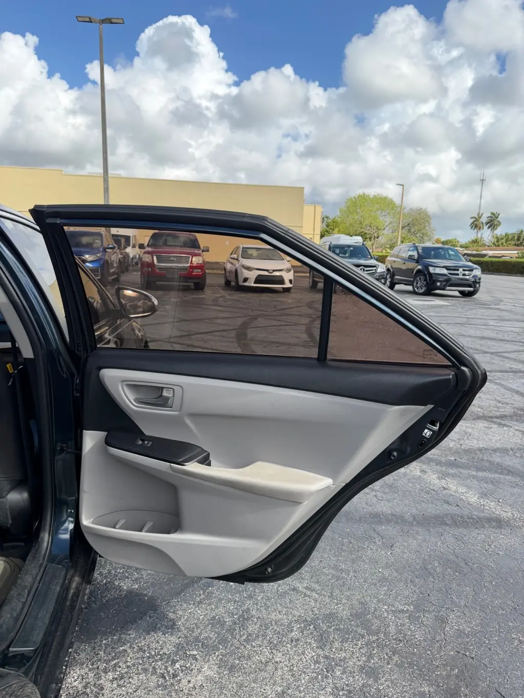 Florida Fine Cars - Used TOYOTA CAMRY 2016 MARGATE XLE