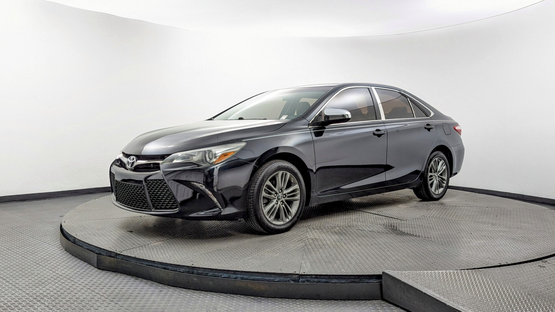2016 Toyota Camry Special Edition