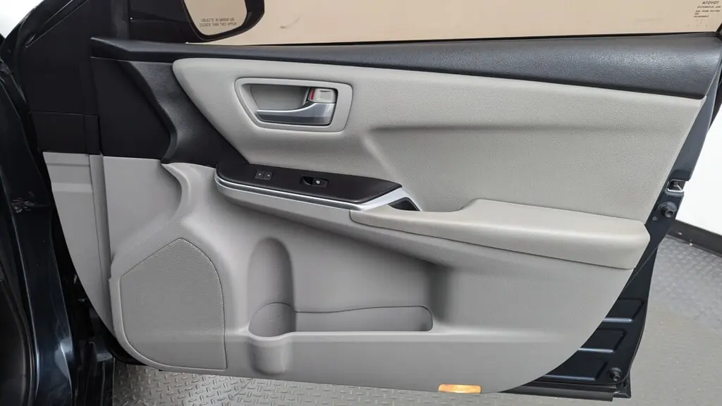 Florida Fine Cars - Used TOYOTA CAMRY 2016 MARGATE XLE