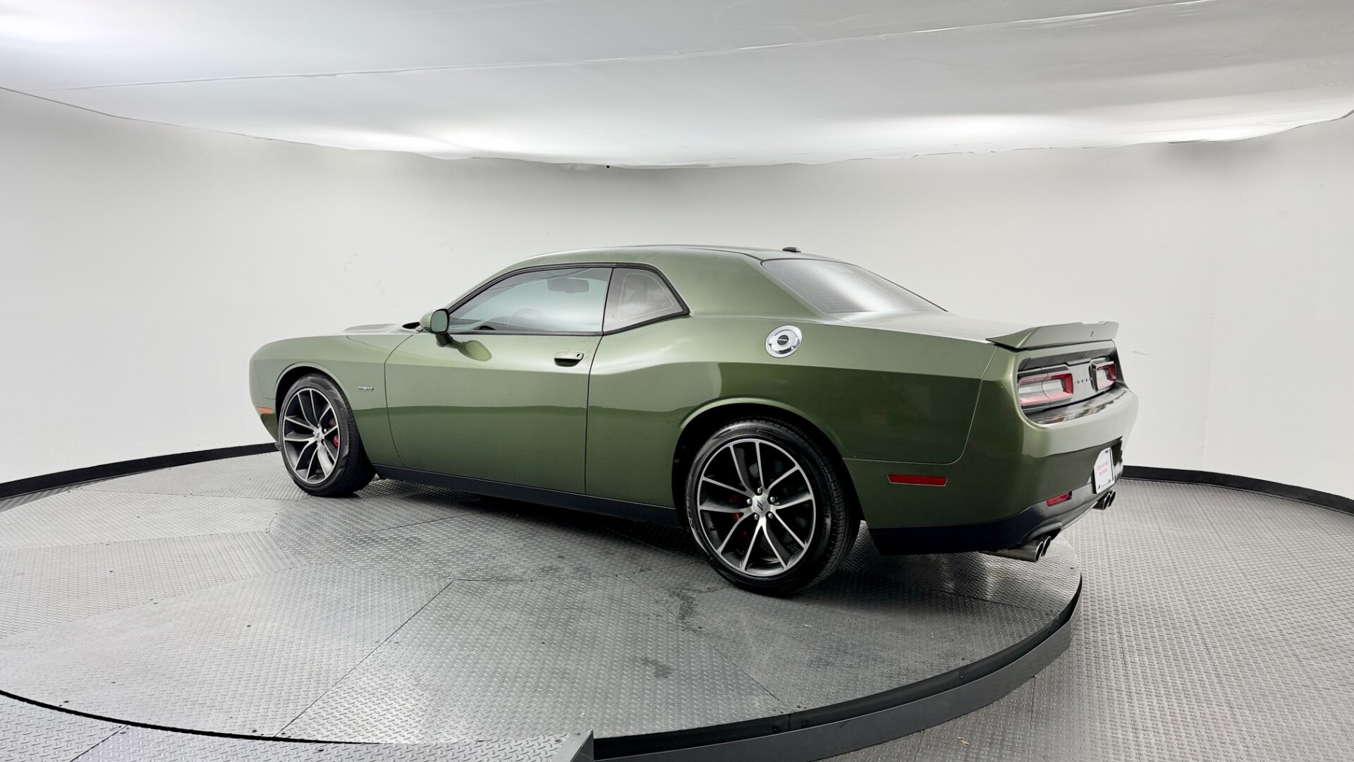 2018 Dodge Challenger R/T's photo