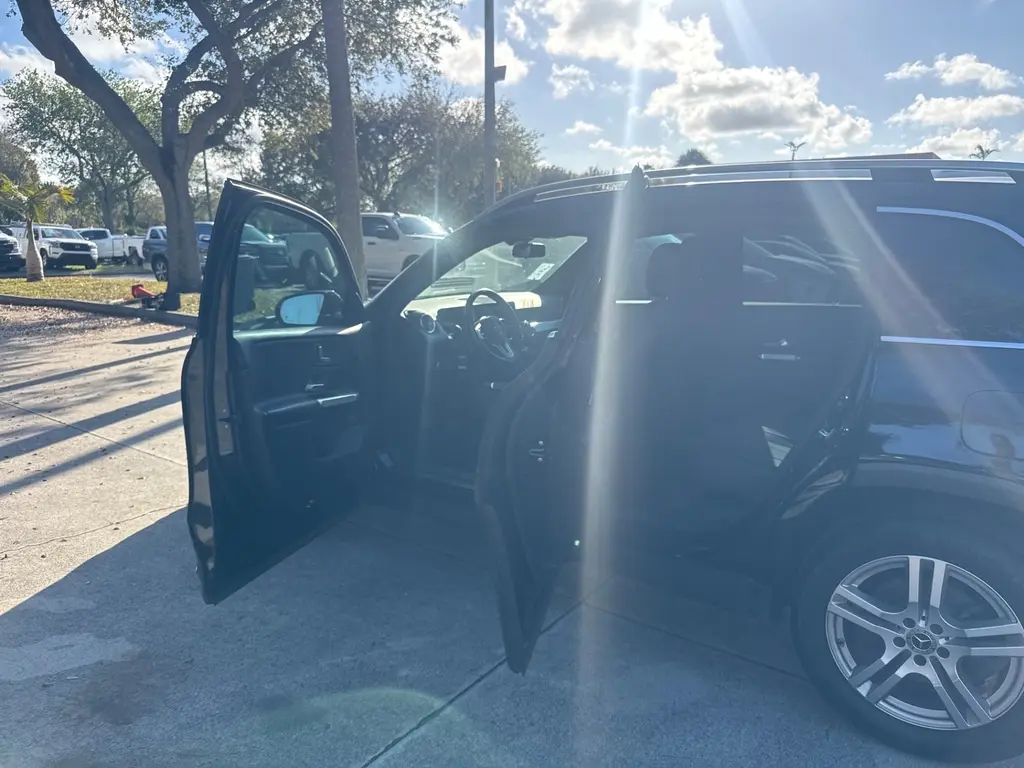 Florida Fine Cars - Used MERCEDES-BENZ GLB 2021 WEST PALM GLB 250