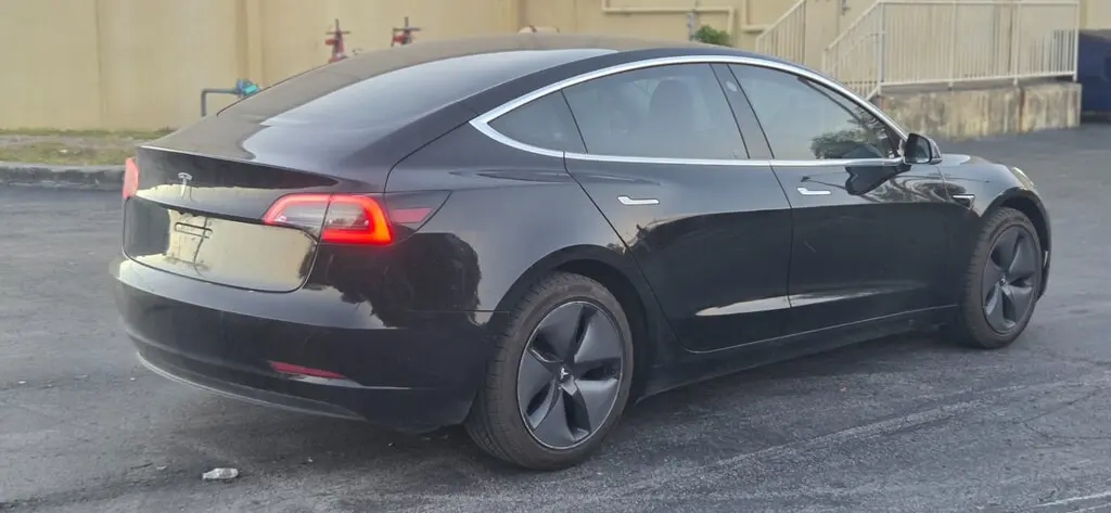 Florida Fine Cars - Used TESLA MODEL 3 2018 MARGATE LONG RANGE BATTERY