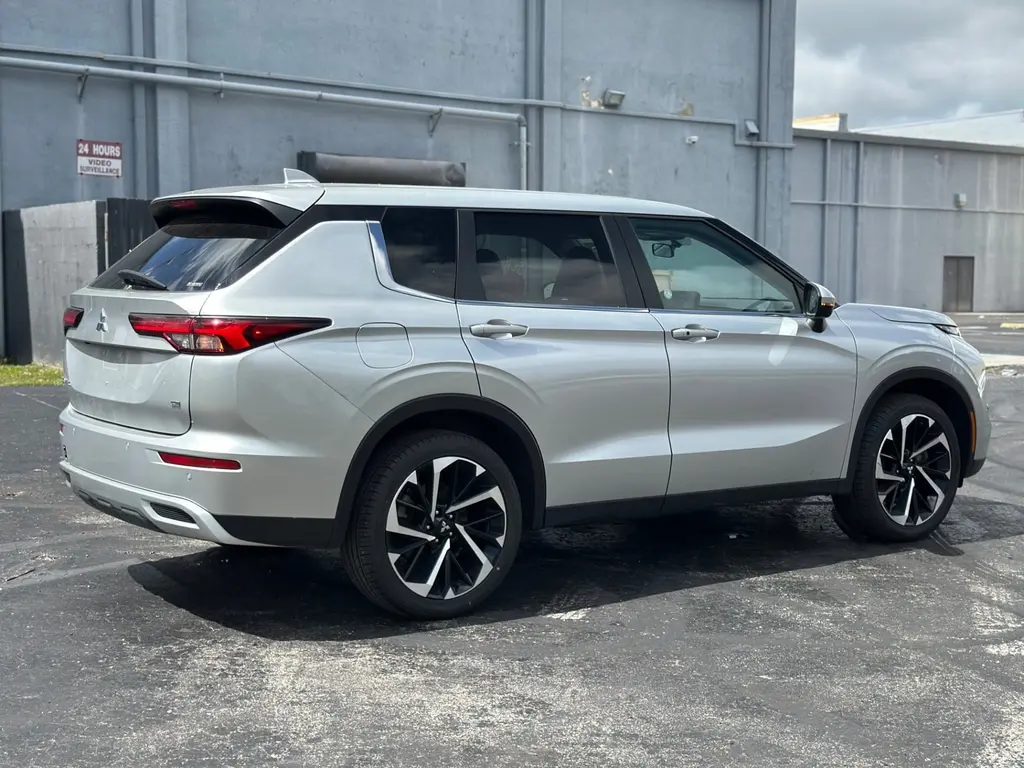 Florida Fine Cars - Used MITSUBISHI OUTLANDER 2024 MARGATE SE