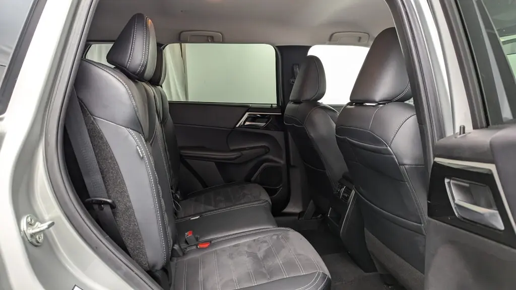 Florida Fine Cars - Used MITSUBISHI OUTLANDER 2024 MARGATE SE