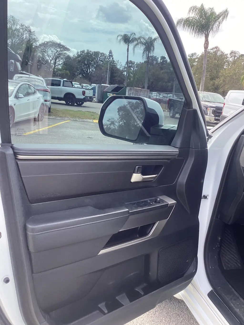 Florida Fine Cars - Used TOYOTA TUNDRA 4WD 2023 ORLANDO SR5