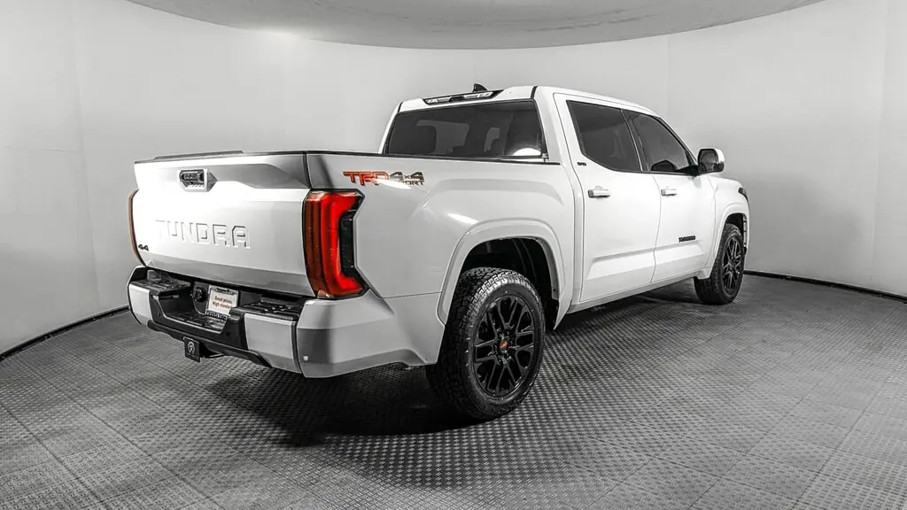 Florida Fine Cars - Used TOYOTA TUNDRA 4WD 2023 ORLANDO SR5