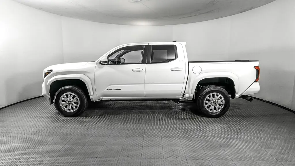 Florida Fine Cars - Used TOYOTA TACOMA 4WD 2025 ORLANDO SR5