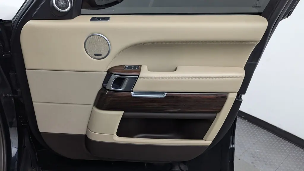 Florida Fine Cars - Used LAND ROVER RANGE ROVER 2017 MIAMI HSE