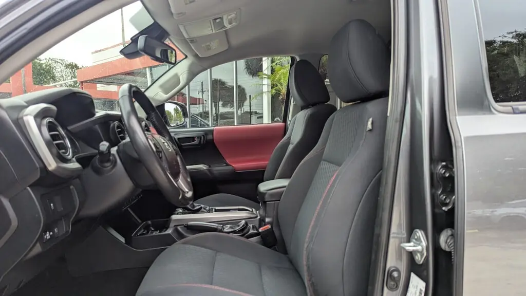 Florida Fine Cars - Used TOYOTA TACOMA 2WD 2021 WEST PALM SR5