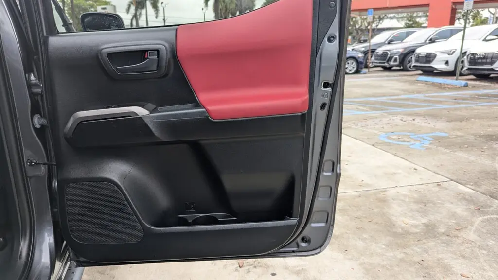 Florida Fine Cars - Used TOYOTA TACOMA 2WD 2021 WEST PALM SR5