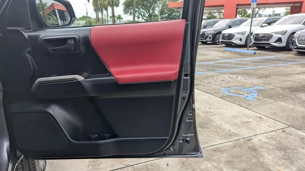 Florida Fine Cars - Used TOYOTA TACOMA 2WD 2021 WEST PALM SR5