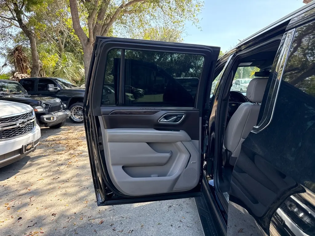 Florida Fine Cars - Used CHEVROLET SUBURBAN 2021 WEST PALM LT