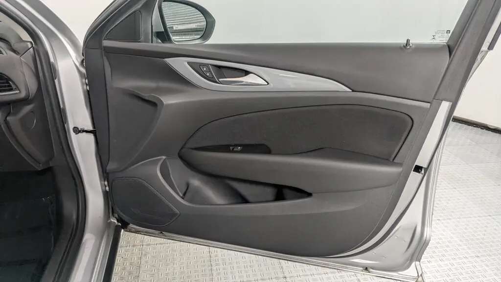 Florida Fine Cars - Used BUICK REGAL SPORTBACK 2018 ORLANDO PREFERRED