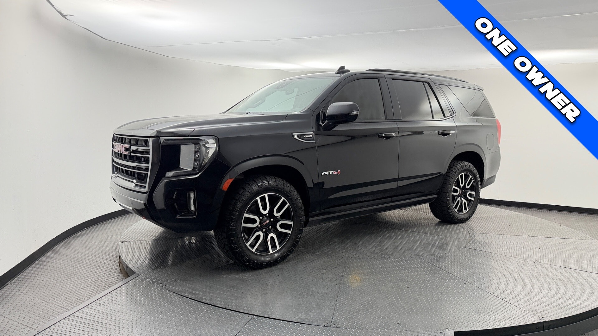 2023 GMC Yukon 4WD AT4's photo