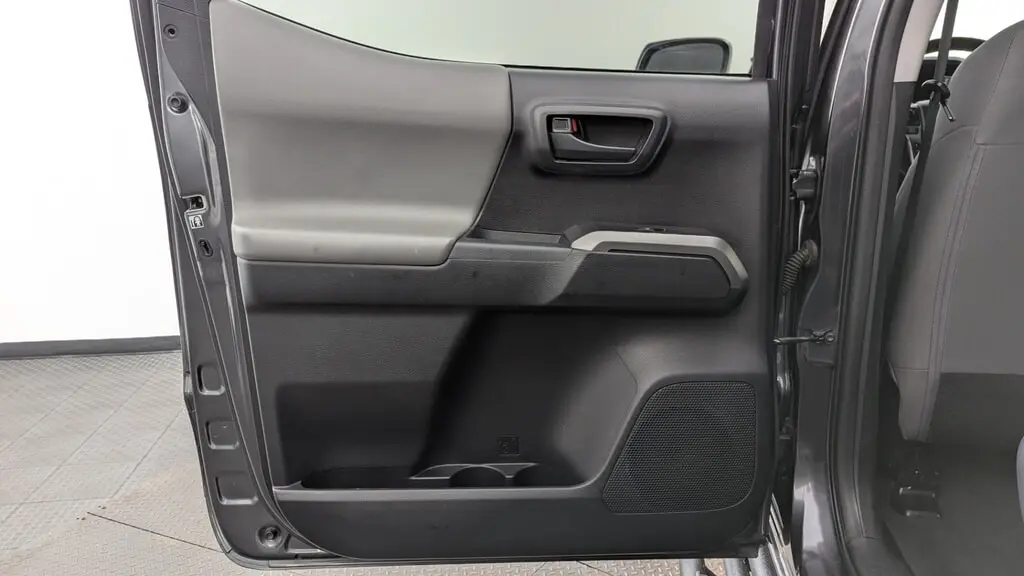 Florida Fine Cars - Used TOYOTA TACOMA 2WD 2019 MARGATE SR5