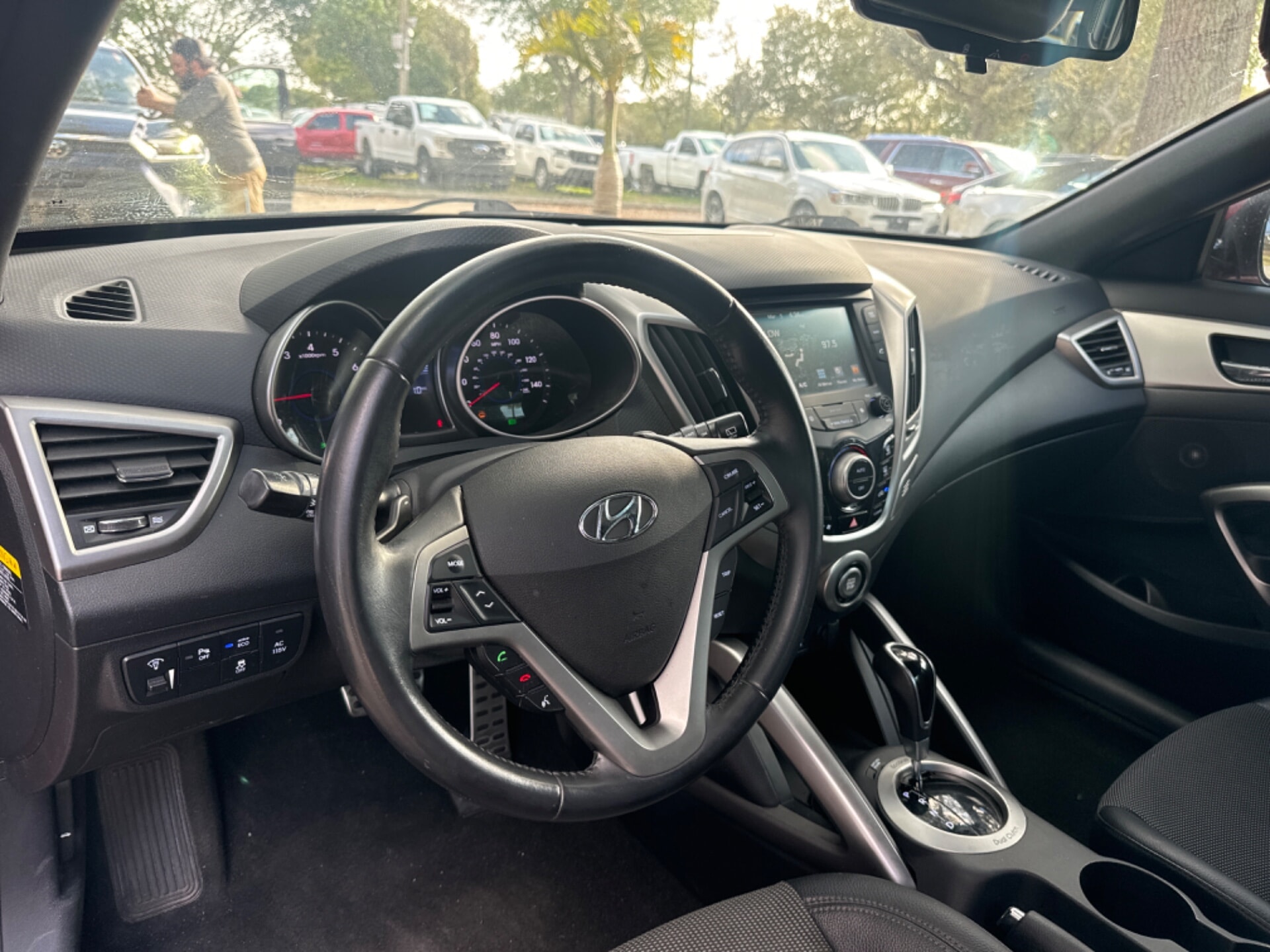 used vehicle - 3DR CAR HYUNDAI VELOSTER 2016