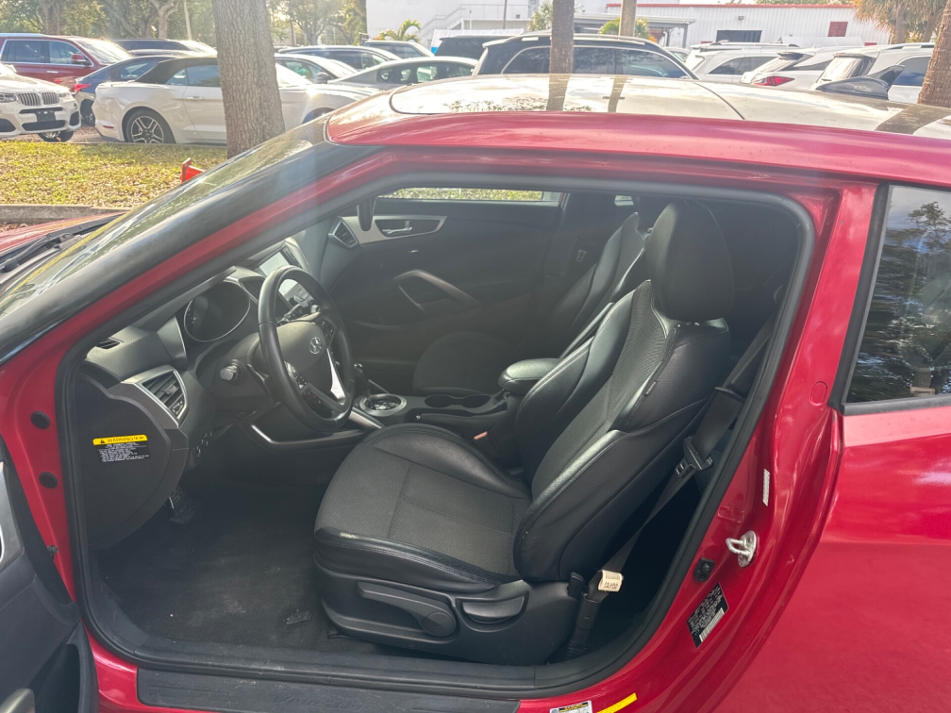 used vehicle - 3DR CAR HYUNDAI VELOSTER 2016