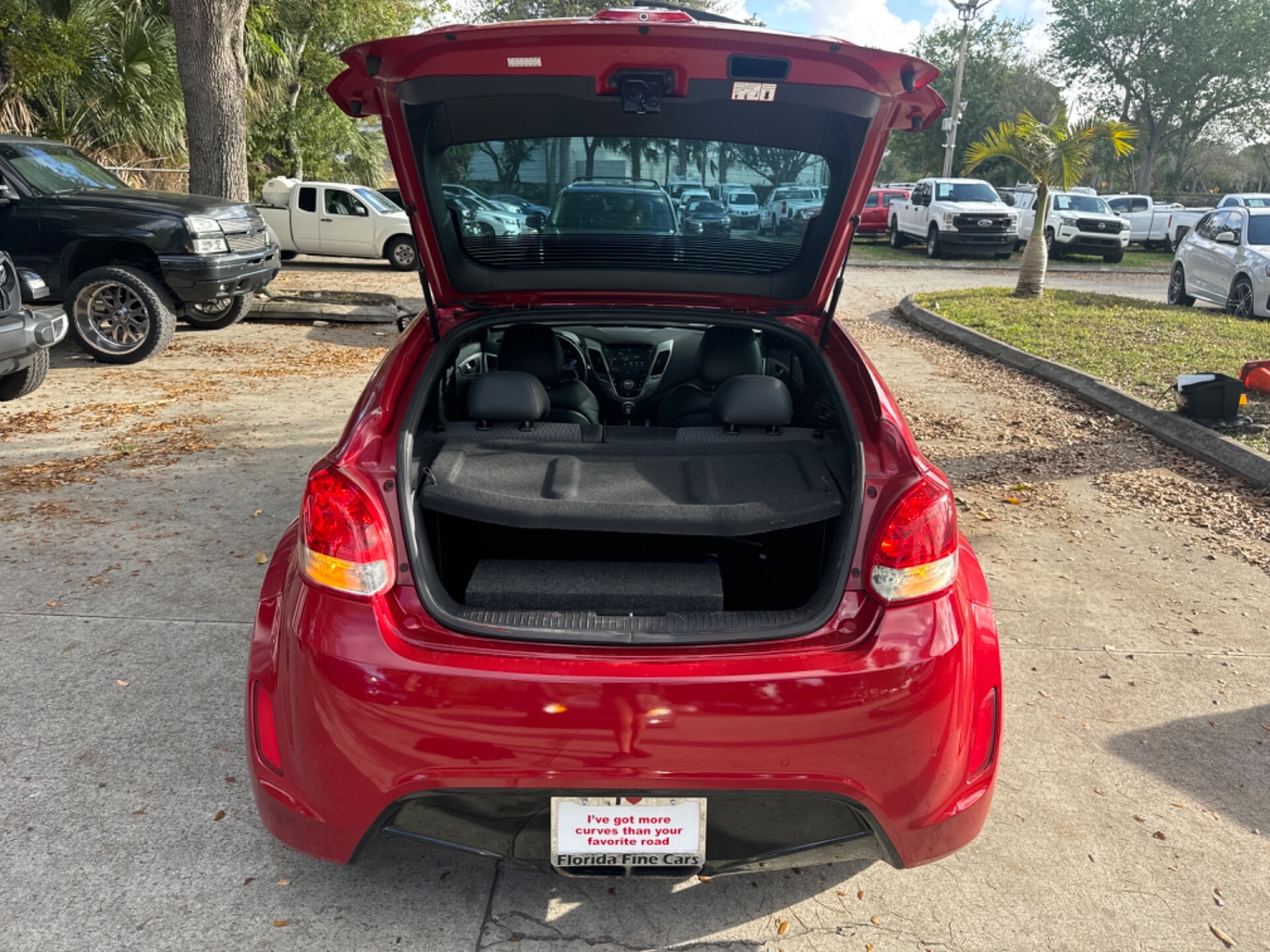 used vehicle - 3DR CAR HYUNDAI VELOSTER 2016