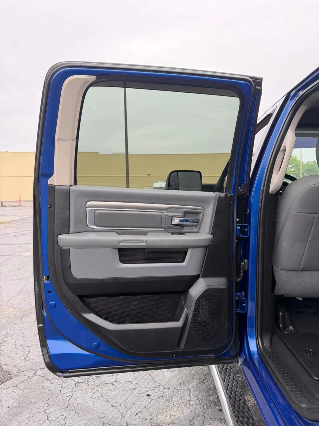 Florida Fine Cars - Used RAM 2500 2018 MIAMI SLT