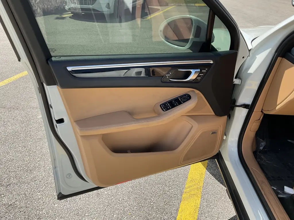 Florida Fine Cars - Used PORSCHE MACAN 2018 ORLANDO SPORT EDITION