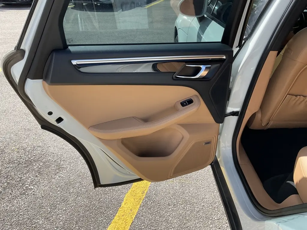 Florida Fine Cars - Used PORSCHE MACAN 2018 ORLANDO SPORT EDITION