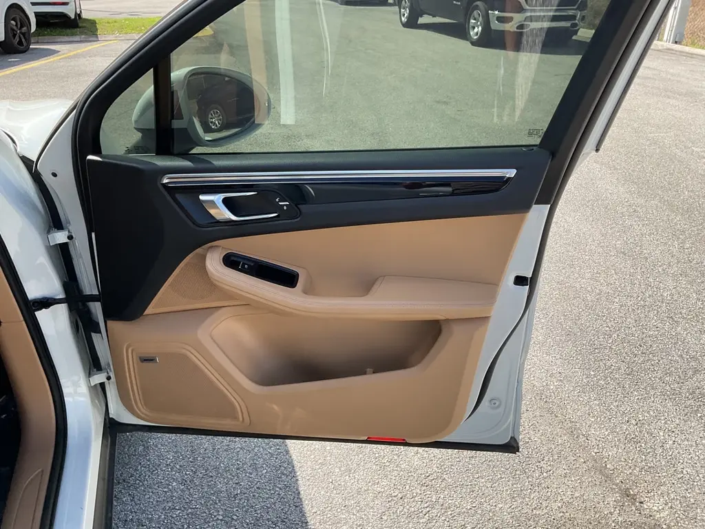 Florida Fine Cars - Used PORSCHE MACAN 2018 ORLANDO SPORT EDITION