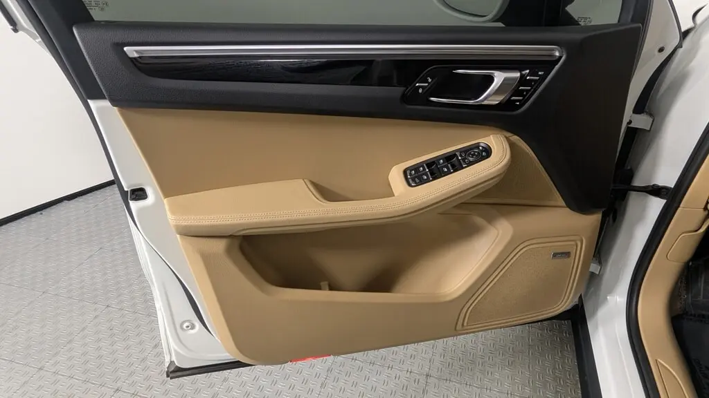 Florida Fine Cars - Used PORSCHE MACAN 2018 ORLANDO SPORT EDITION