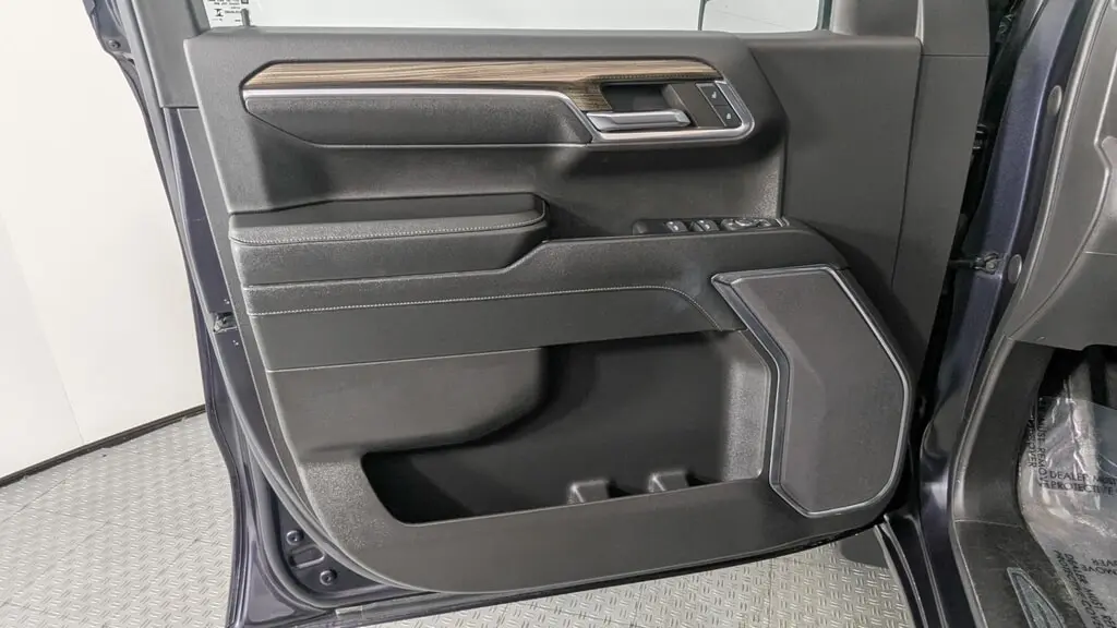 Florida Fine Cars - Used CHEVROLET SILVERADO 1500 2024 ORLANDO LT