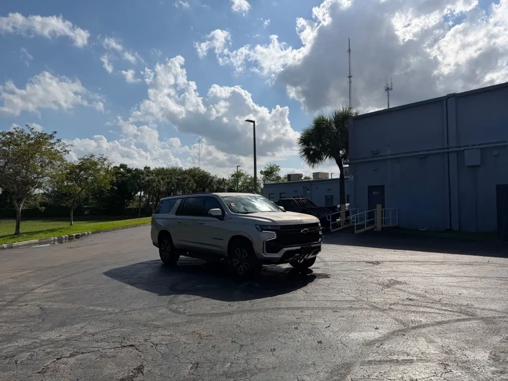 Florida Fine Cars - Used CHEVROLET SUBURBAN 2023 MIAMI Z71