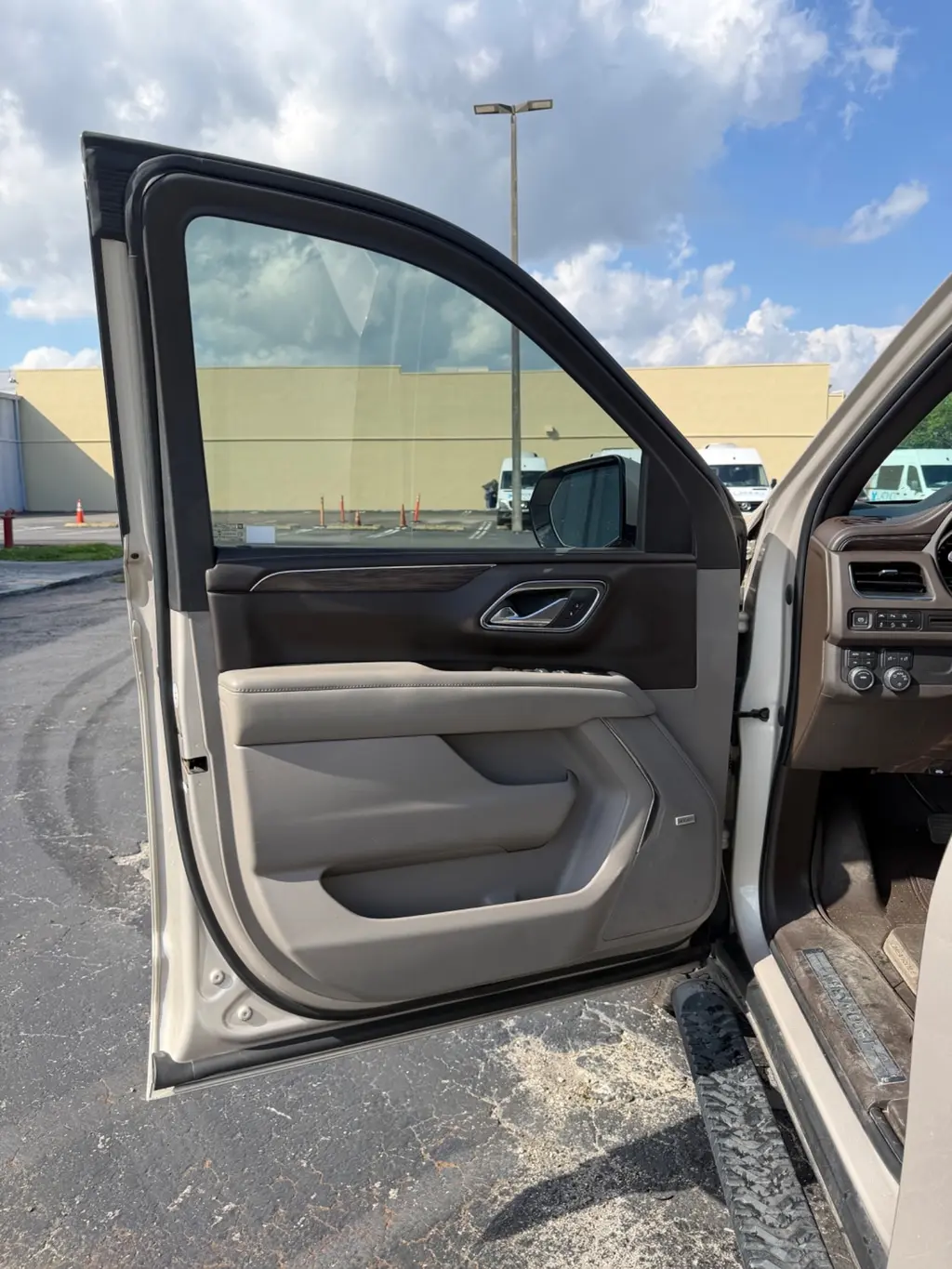 Florida Fine Cars - Used CHEVROLET SUBURBAN 2023 MIAMI Z71