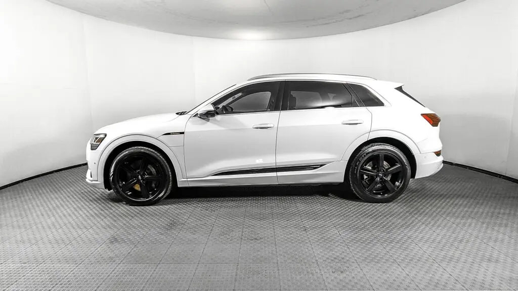 Florida Fine Cars - Used AUDI E-TRON 2019 ORLANDO PREMIUM PLUS