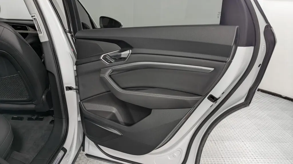 Florida Fine Cars - Used AUDI E-TRON 2019 ORLANDO PREMIUM PLUS