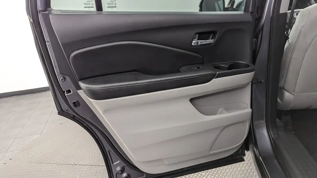 Florida Fine Cars - Used HONDA PILOT 2019 MIAMI LX