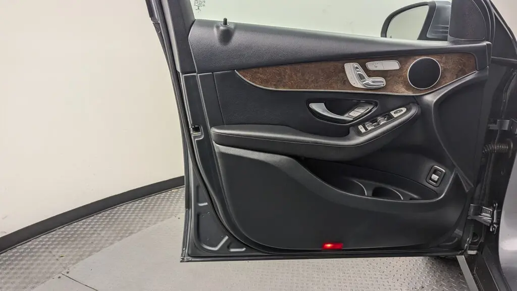 Florida Fine Cars - Used MERCEDES-BENZ GLC 2016 WEST PALM GLC 300