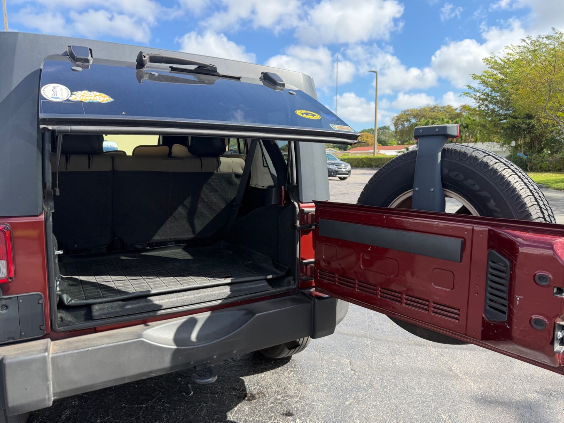 used vehicle - SUV JEEP WRANGLER 2008