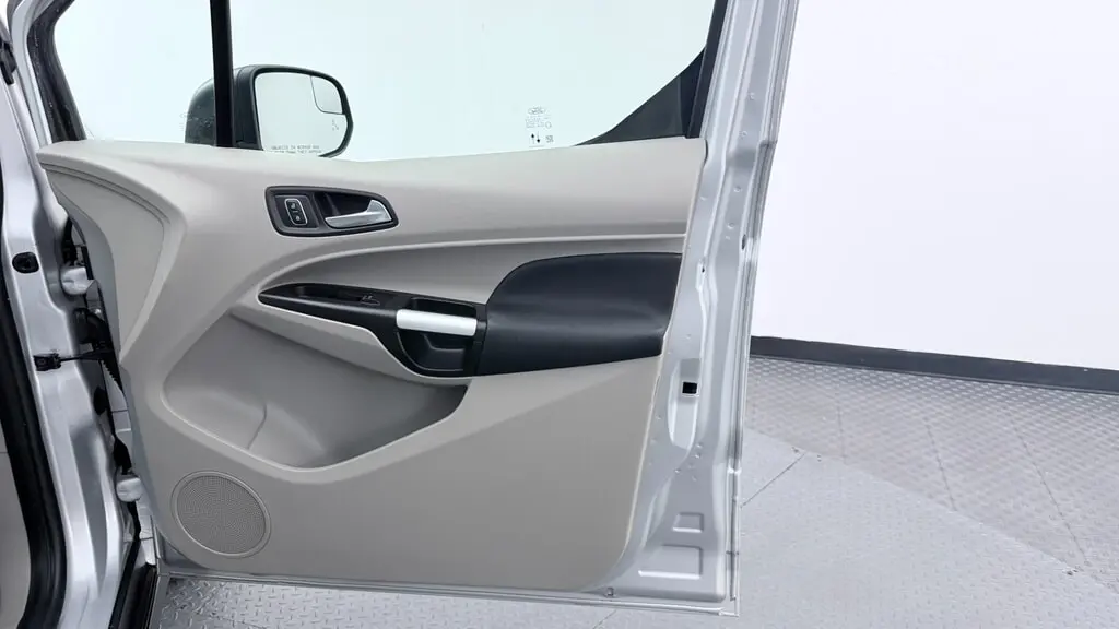 Florida Fine Cars - Used FORD TRANSIT CONNECT VAN 2021 WEST PALM XLT