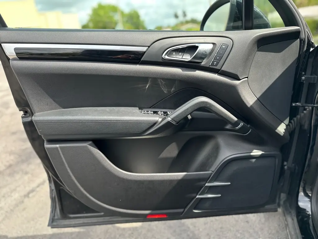 Florida Fine Cars - Used PORSCHE CAYENNE 2014 MIAMI DIESEL