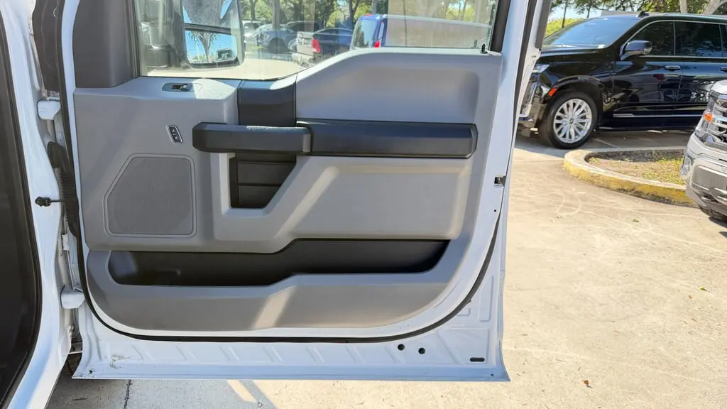 Florida Fine Cars - Used FORD SUPER DUTY F-250 SRW 2019 WEST PALM XL