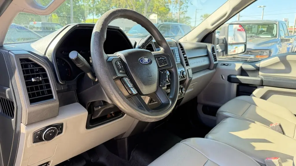 Florida Fine Cars - Used FORD SUPER DUTY F-250 SRW 2019 WEST PALM XL