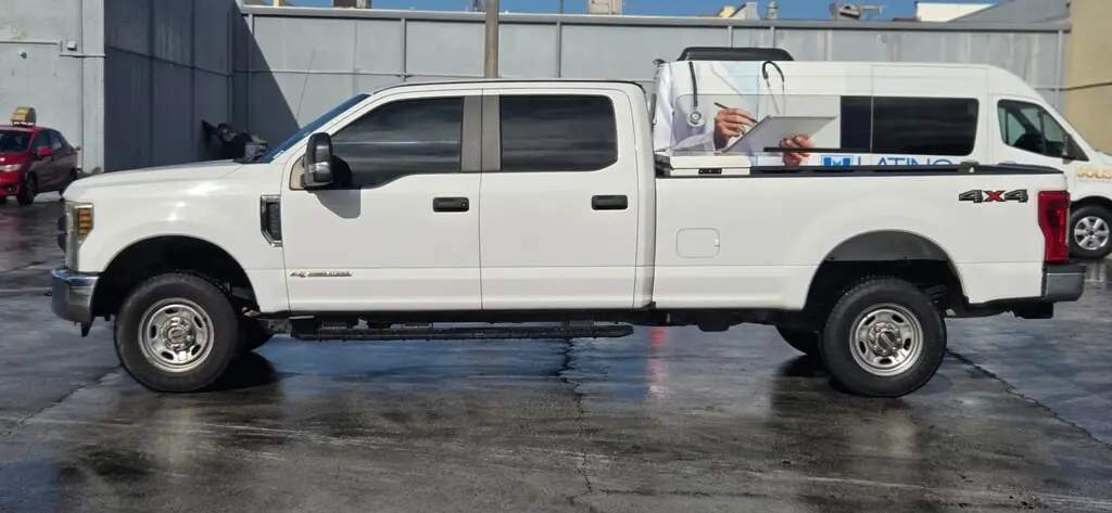 Florida Fine Cars - Used FORD SUPER DUTY F-250 SRW 2019 MIAMI XL