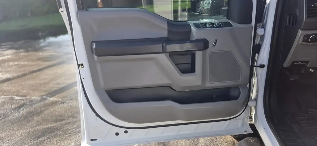 Florida Fine Cars - Used FORD SUPER DUTY F-250 SRW 2019 MIAMI XL